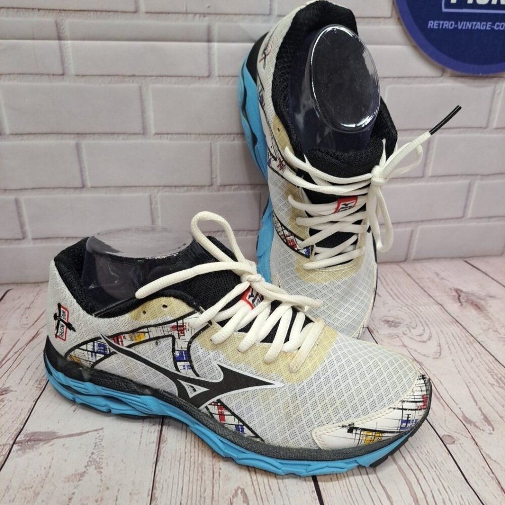 Mizuno Womens Size 8.5 Wave Inspire 10 Running Shoes White‎ Trainers Lace Up